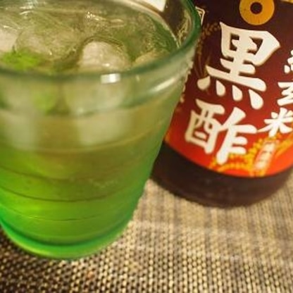 昨夜は梅酒にカロリを飲んだら、後から酔いがきて、今朝は頭痛（軽い二日酔い）アホだぁ～（笑）飲みやすいと飲みすぎますね（笑）でも好きな味